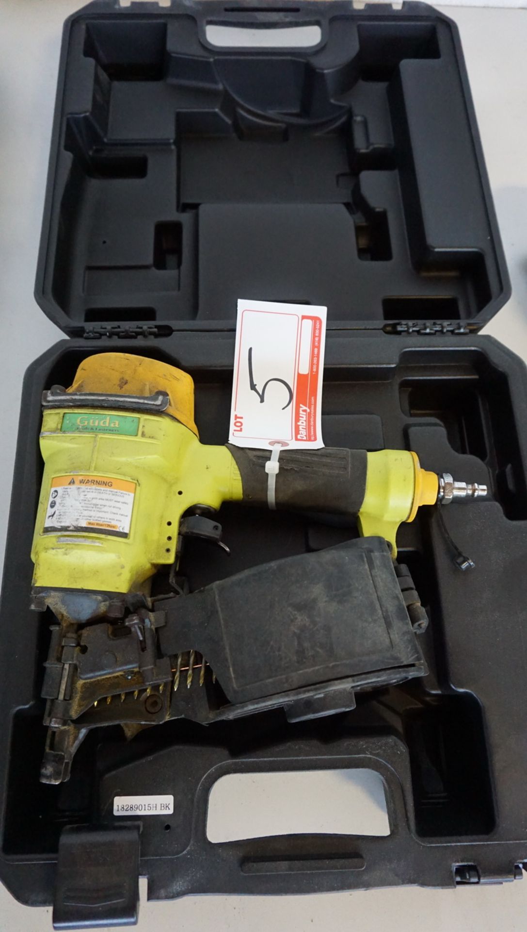 GUDA PNEUMATIC COIL NAILER W/ CASE