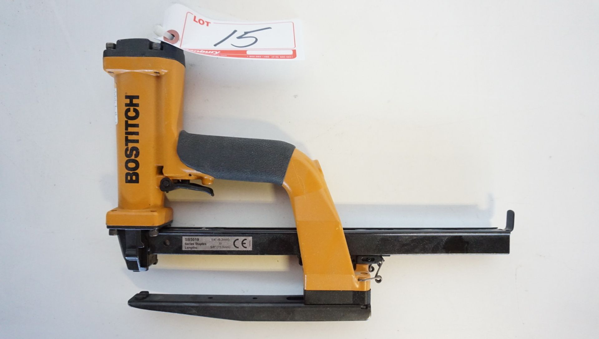 BOSTITCH SB5019 1/4"-5/8" PNEUMATIC STAPLE GUN