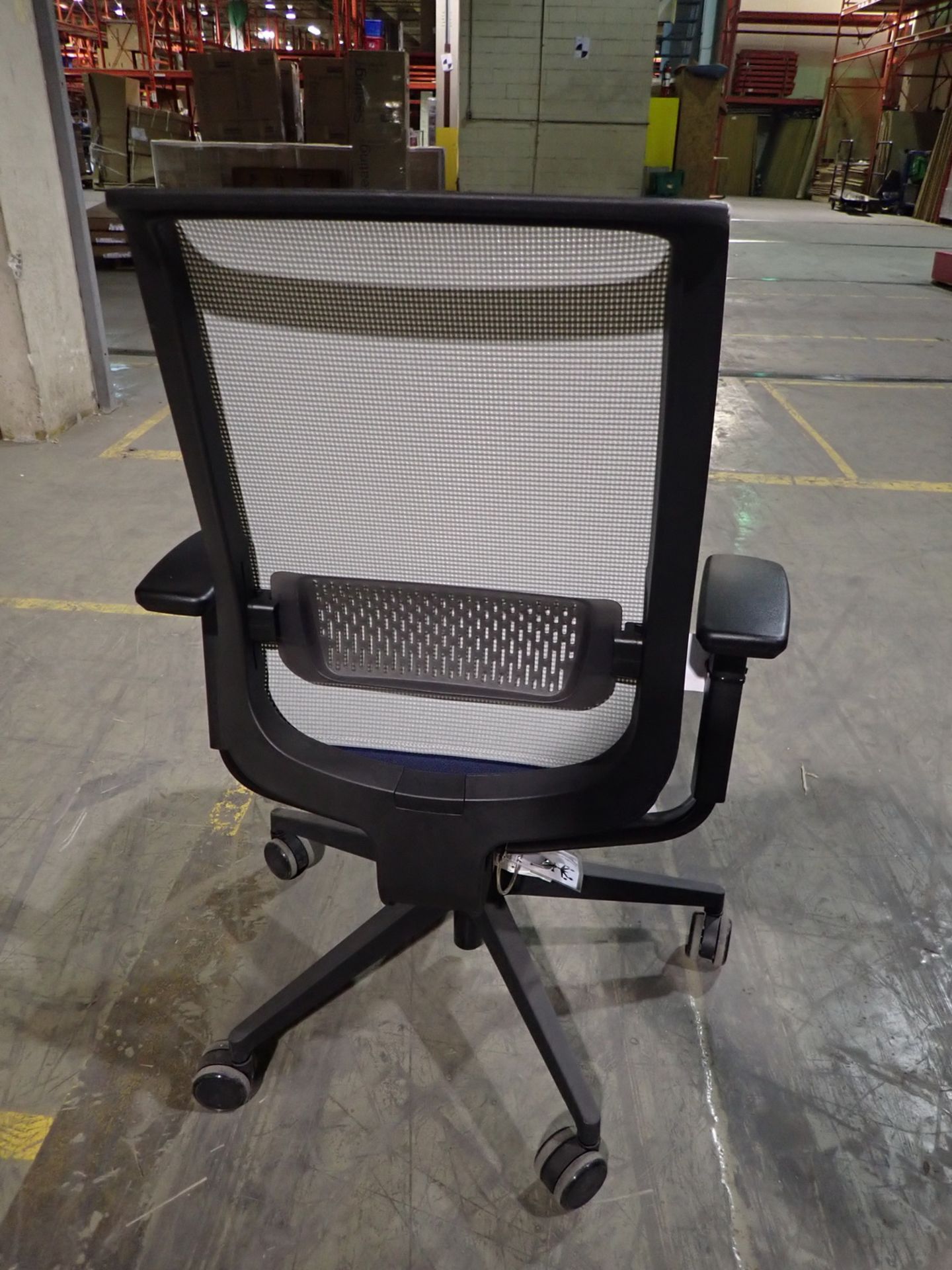 REPLY 466166MTVA BLUE & WHITE FABRIC PNEU ADJ OFFICE CHAIR - Image 2 of 3