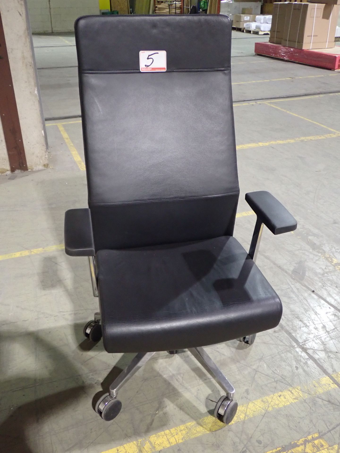 SIENTO 499221S HIGH BACK LEATHER PNEU ADJ OFFICE CHAIR