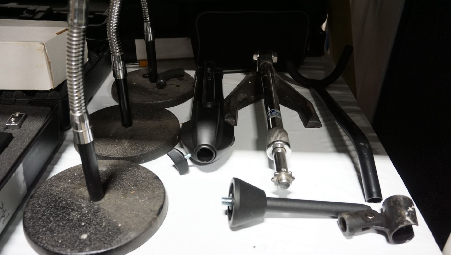 LOT - ASSTD MICROPHONES C/W STANDS & HOLDERS - Image 2 of 2