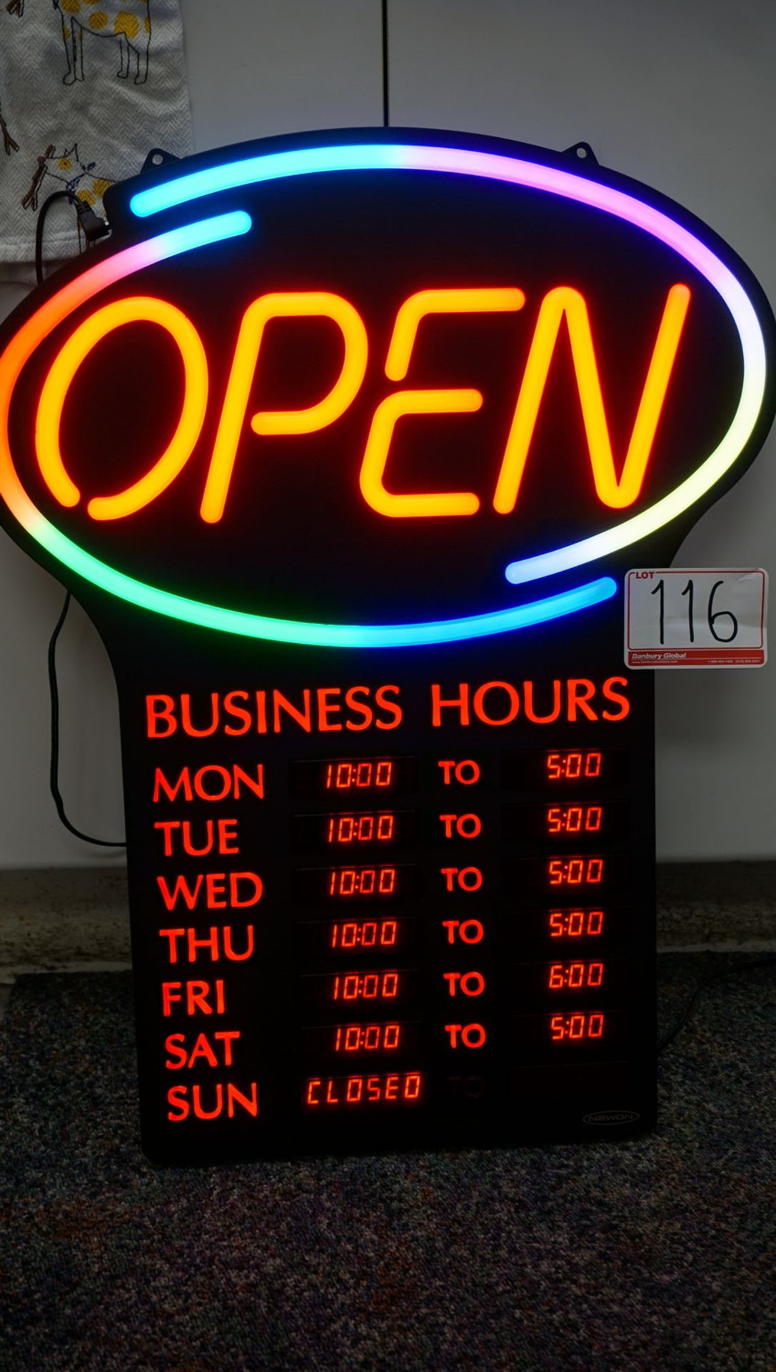 NEWON PROGRAMMABLE ILLUMINATED OPEN SIGN