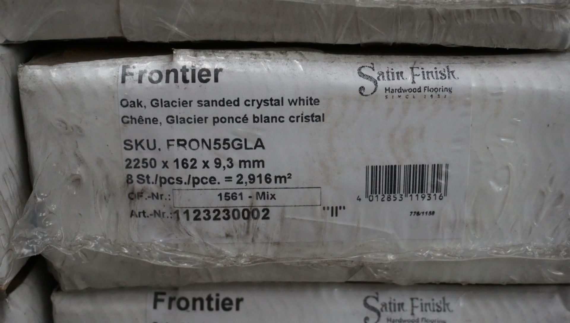 BOXES - SATIN FINISH FRONTIER GLACIER SANDED CRYSTAL WHITE 2260 X 162 X 9.3MM ENGINEERED HARDWOOD ( - Image 3 of 3