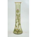 Große Vase des Jugendstil, Frankreich/Belgien, um 1900,leicht grünliches Glas mit polychromer