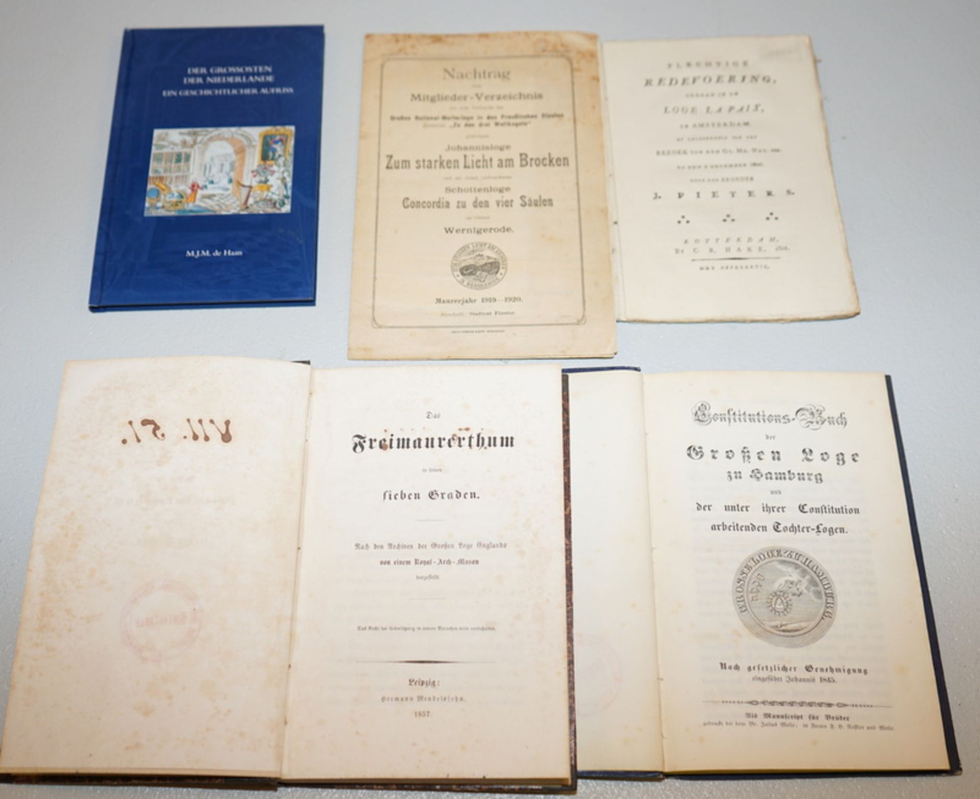 Sammlung Bücher Freimaurer,1x Konstitutionsbuch der Goßen Freimaurer Loge in Hamburg, 18545,