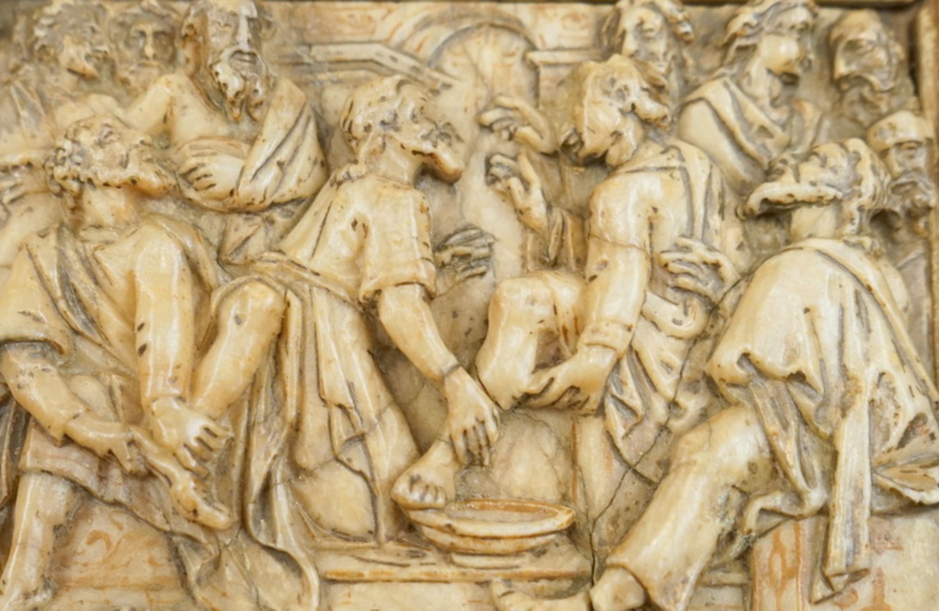 Relief, Mechelen, Fußwaschung Christi, 16.Jhd.,fein ausgeführtes Alabaster-Hochrelief auf einem - Image 3 of 4