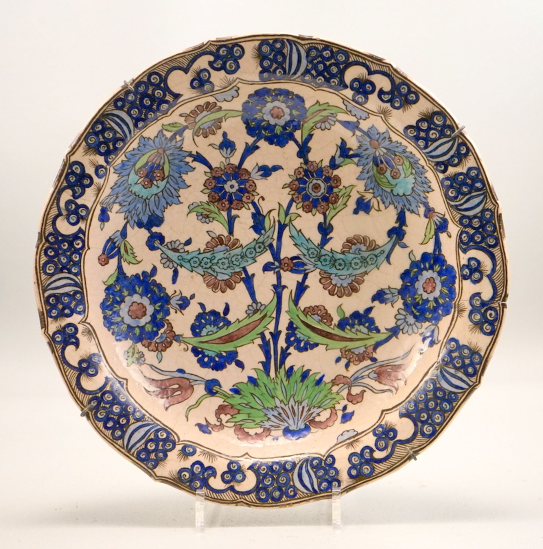 Persischer Keramikteller, Qajar Periode (oder früher).
