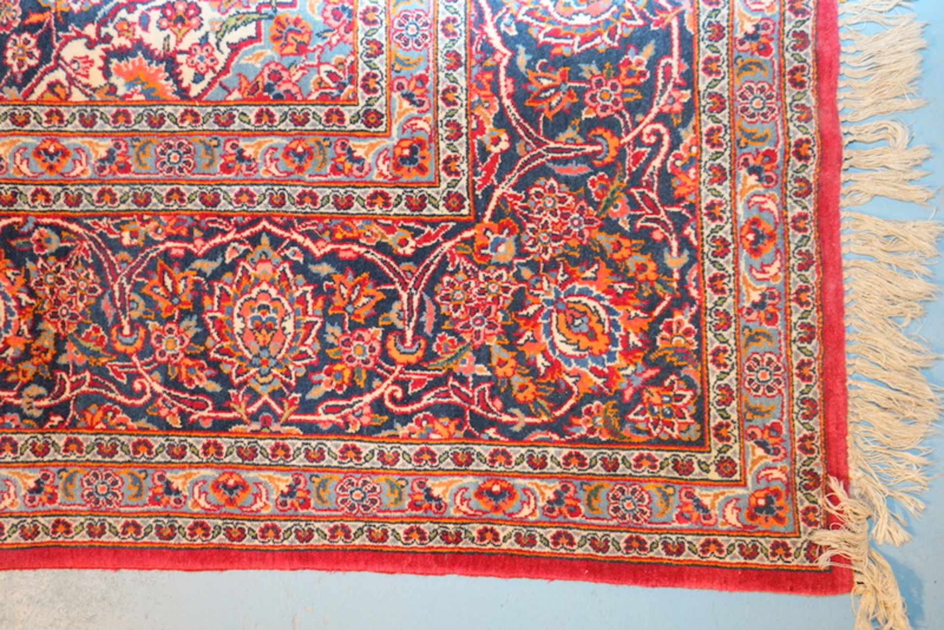 Großer pers. Teppich mit Keshan Muster,kleine Benutzungsspuren, 341 x 229cm.,, - Image 2 of 4