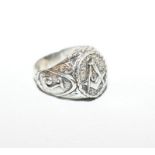 Ring mit Freimaurersymbolen, 20. Jhd.,Durchmesser 2cm.,,