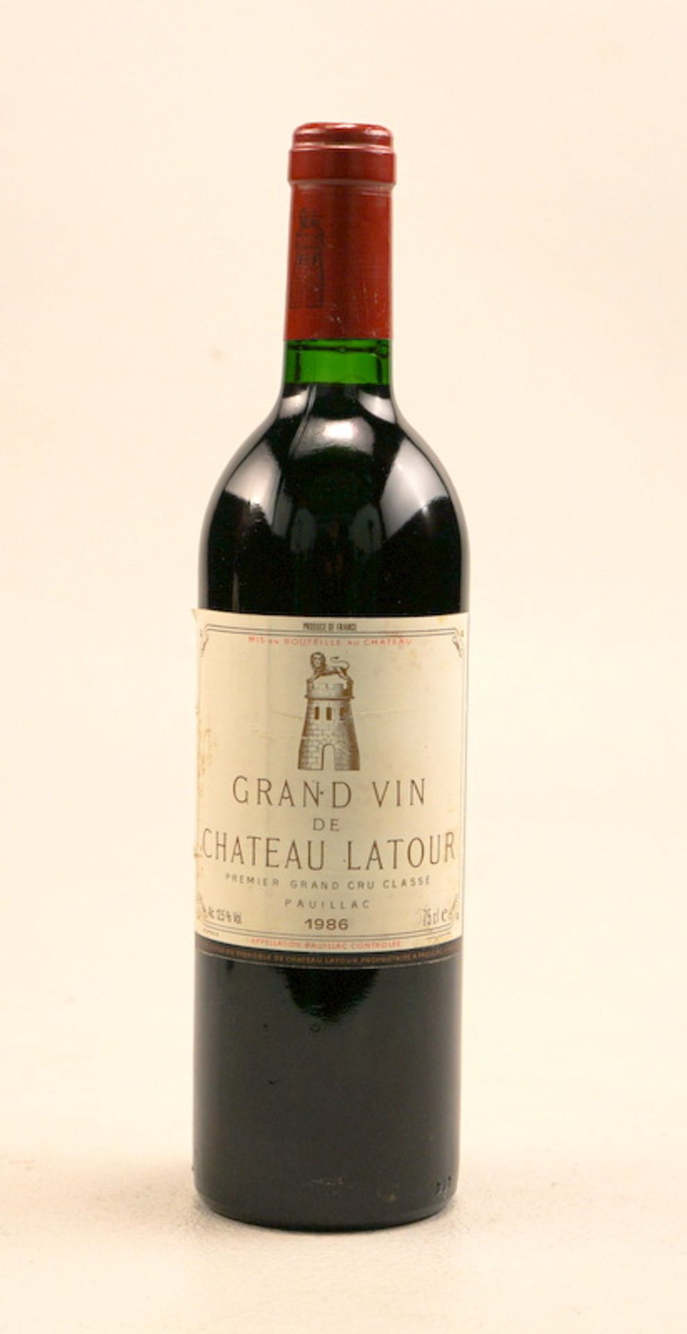 Grand Vin de Chateau Latour, Premier Grand Cru Classé, Paulliac, 1986,Rotwein, Etikett minim.