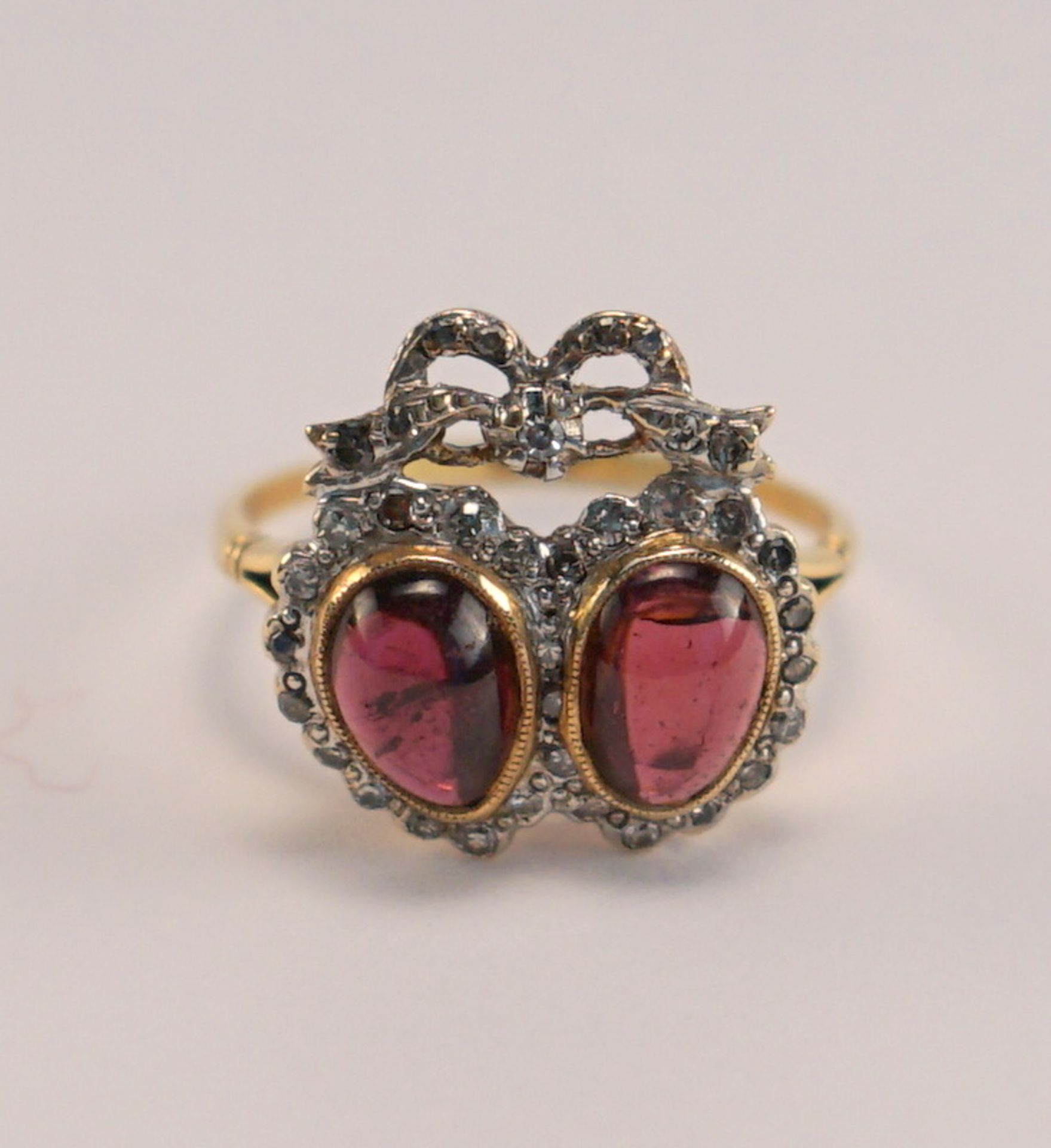 Antiker viktorianischer Doppelherzring mit Rubinen und Diamanten - Image 2 of 3