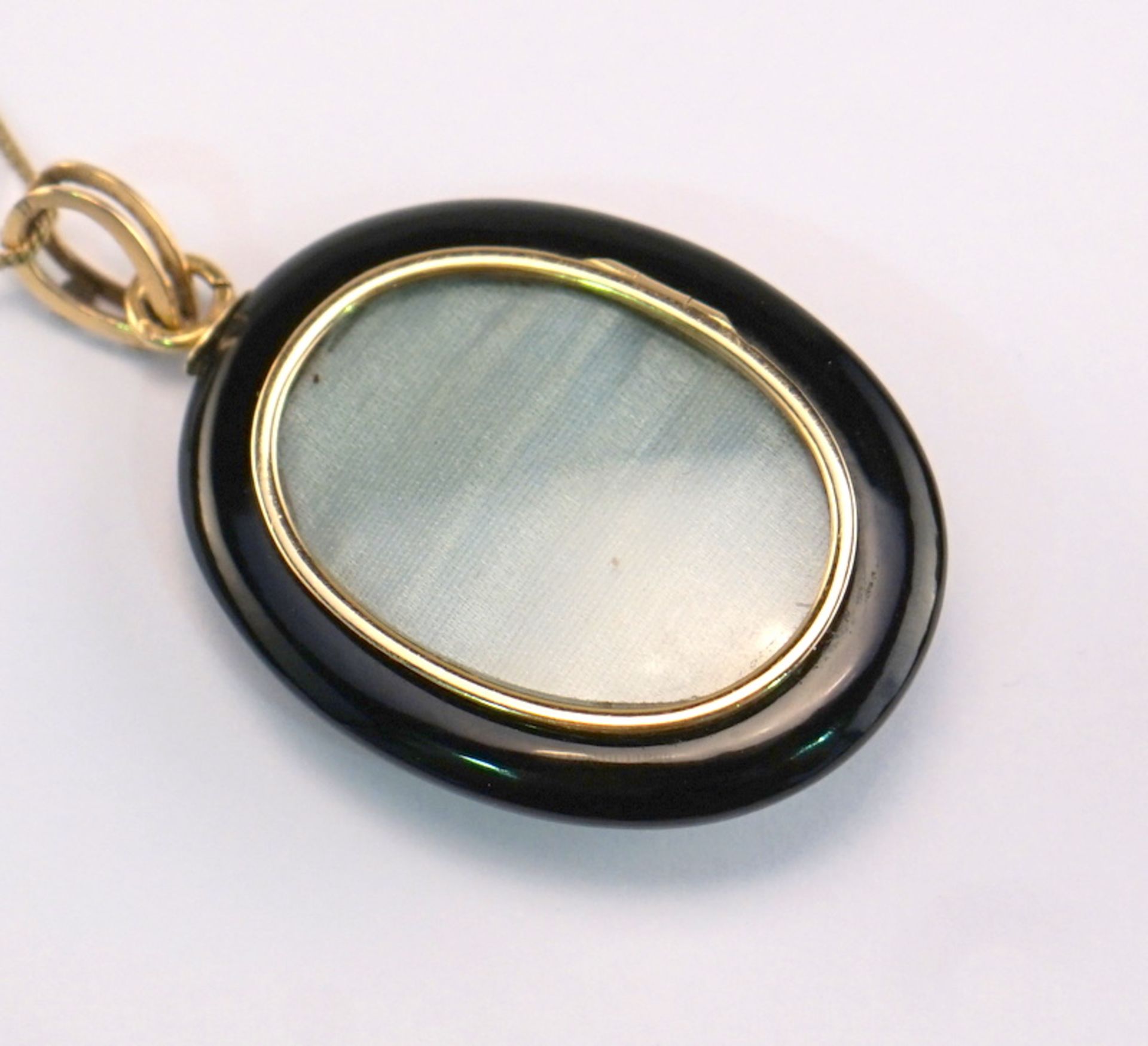 Trauerschmuck-Anhänger Onyx mit Diamantrosen, 19. Jhd. - Image 3 of 4