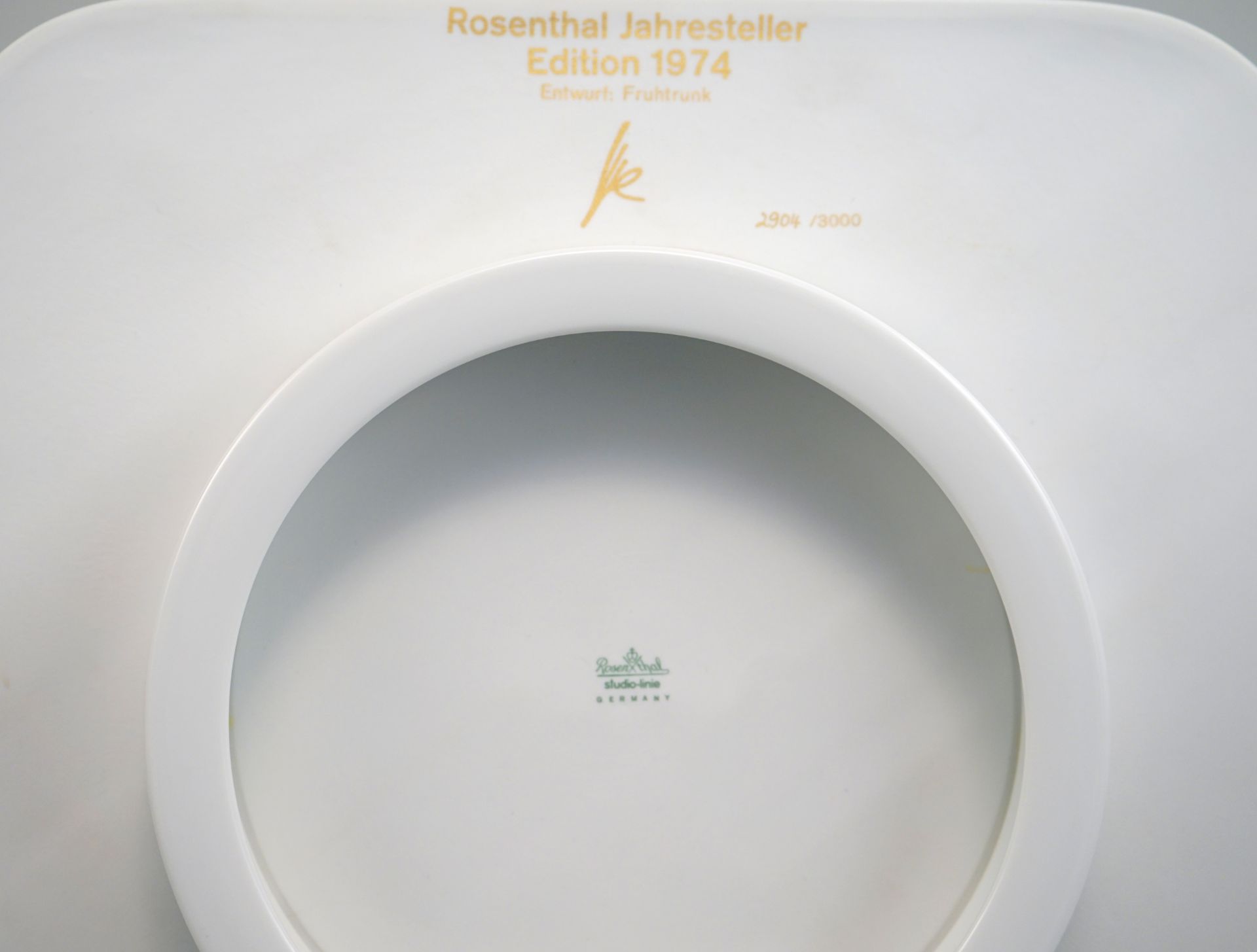 Rosenthal, Studio Line: Jahresteller Edition 1974, Entw. Fruhtrunk - Bild 2 aus 2