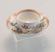 Königl. Meissen: Teetasse mit Chinesischer Malerei, Marcolini