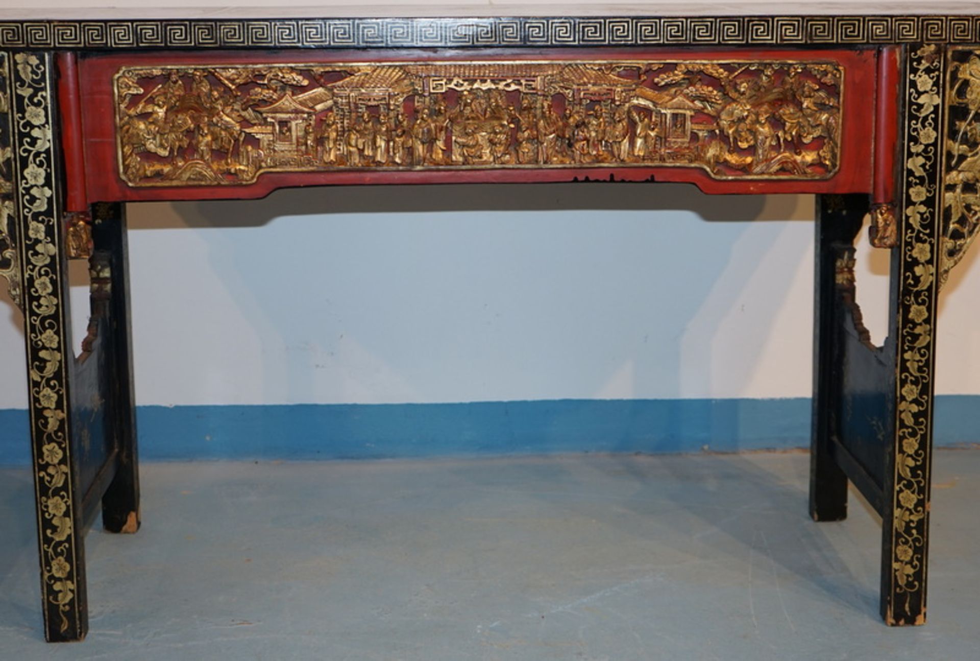 Antiker chinesischer Altartisch mit Lackoberfläche Guangxu - Image 3 of 8
