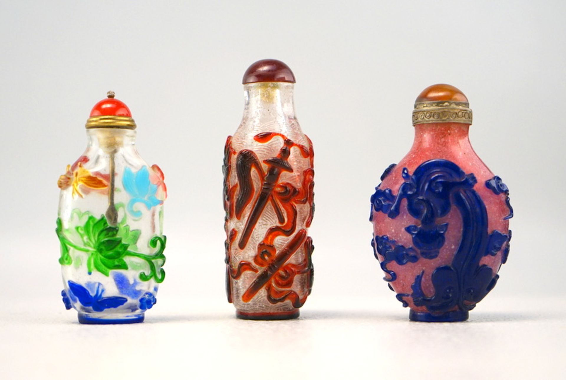Drei alte Peking Glas Snuff Bottles - Bild 2 aus 3