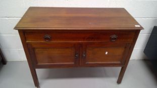 Edwardian dressing table, height 81cm width 106cm 46.5cm.