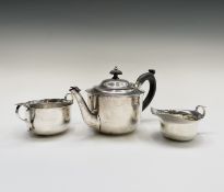 An early George V bachelors plain three-piece tea service by Horace Woodward & Co Ltd London 1913,