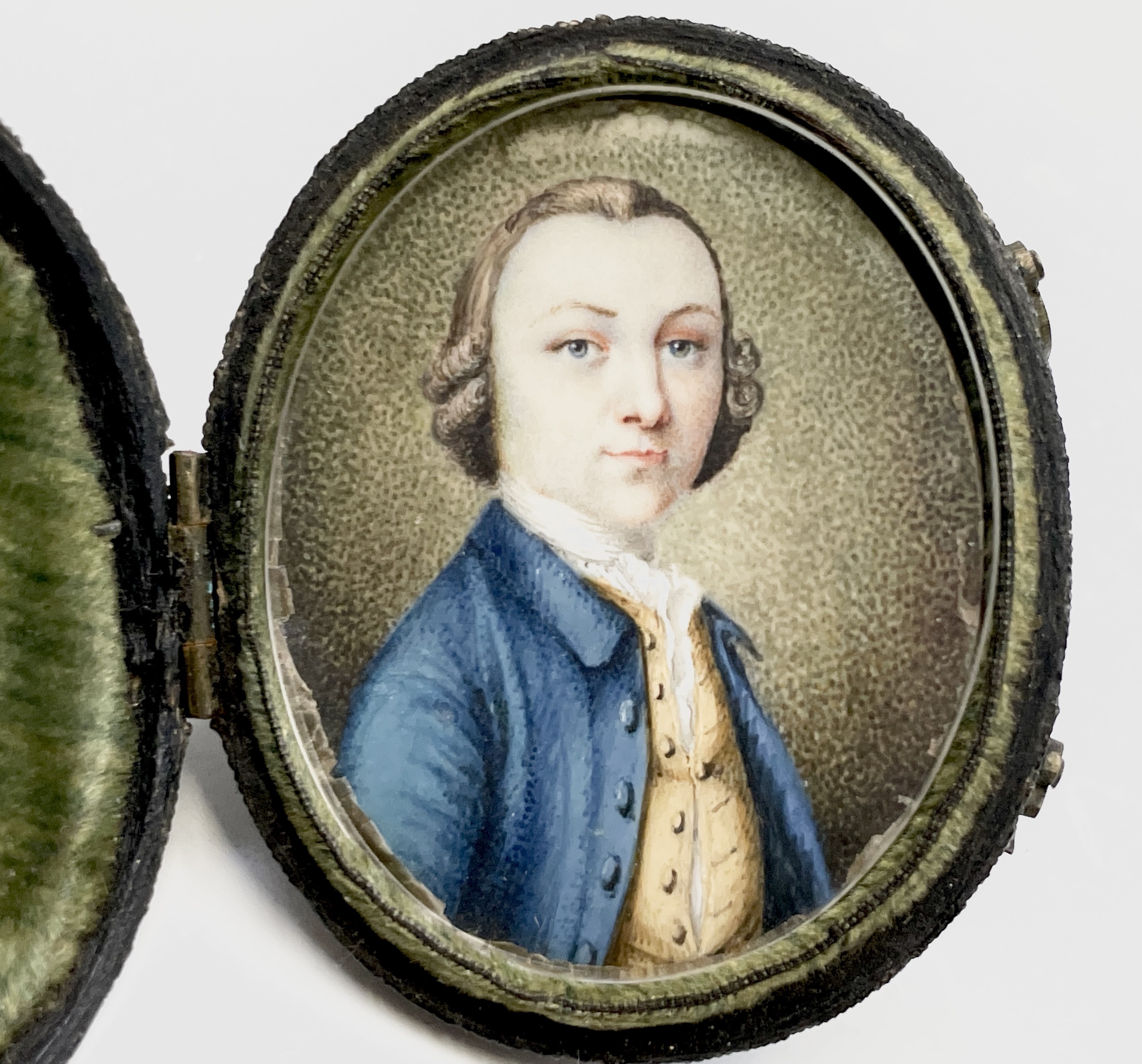 A fine mid-18th-century portrait miniature by Henry Millington(c.1735-1764) the three-quarter-length - Image 7 of 7