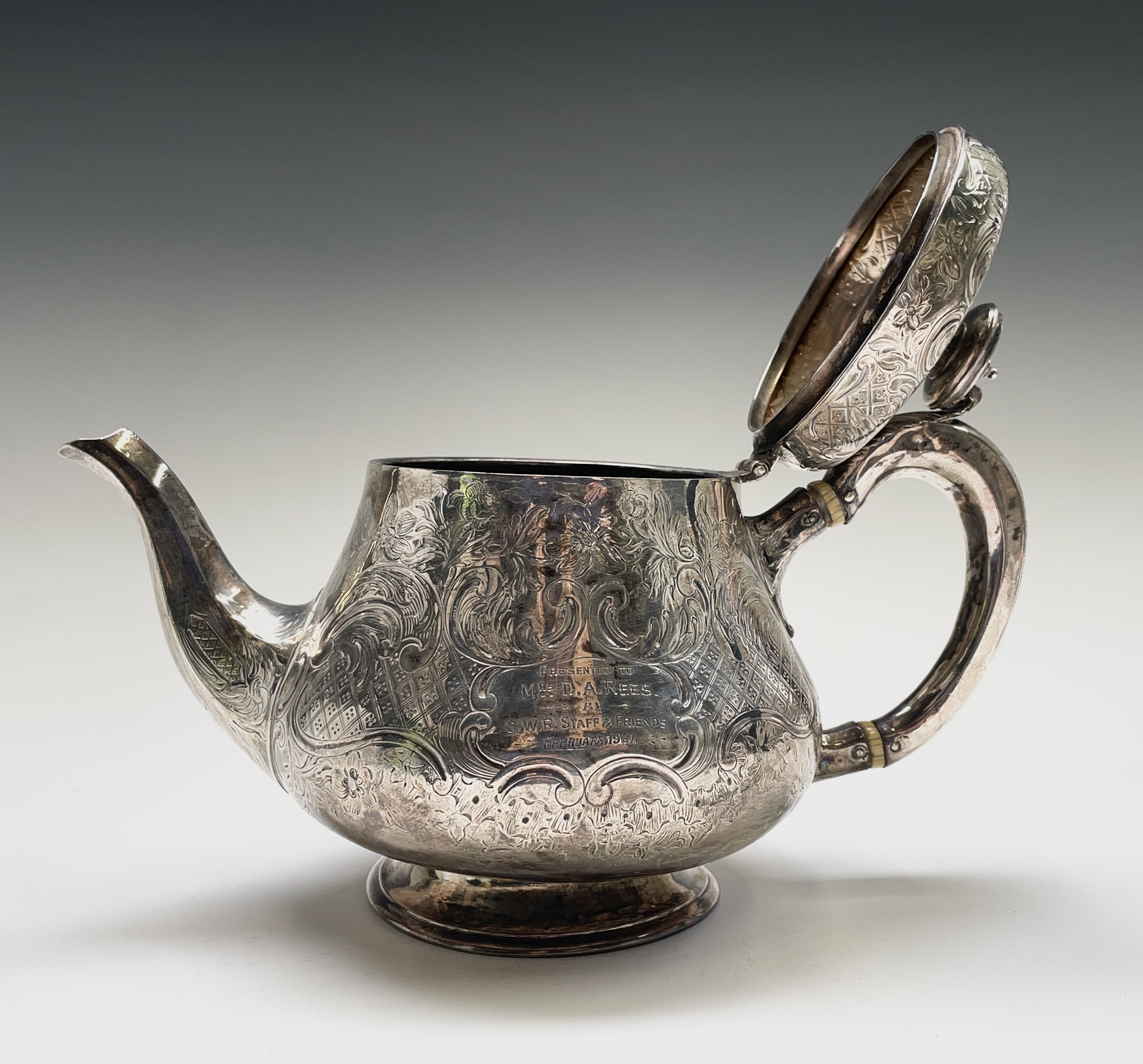 A Victorian Dublin silver pear shape engraved teapot by Robert W Smith Dublin 1849 23.7oz Later G. - Image 4 of 14