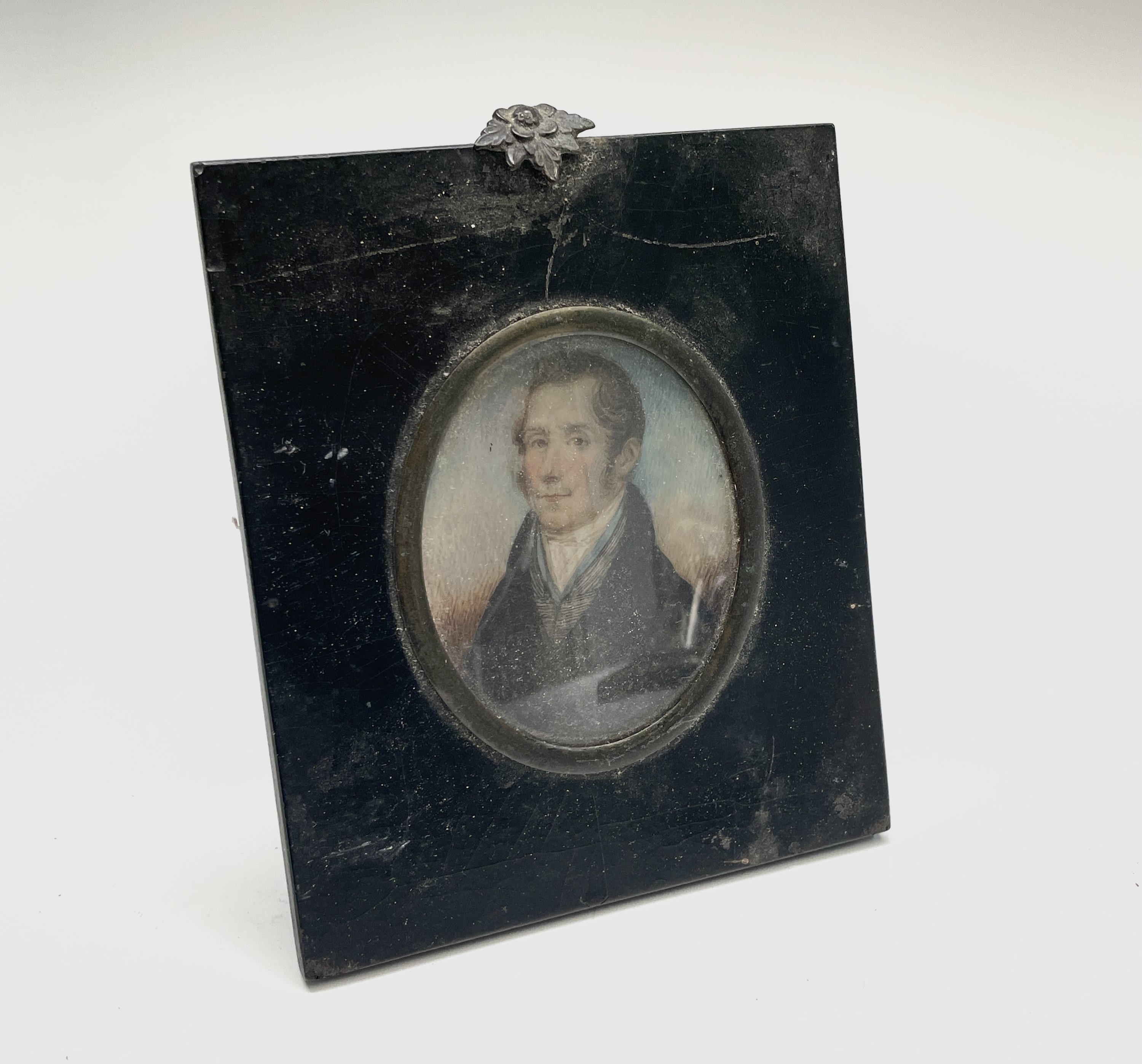 Five various miniatures and a frame Condition: See images for condition but none is in poor state. - Image 17 of 18