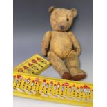 Dinky Toys: British Road Signs & Teddy Bear Lot comprises a complete Box no.772 of 24 circa 1960's
