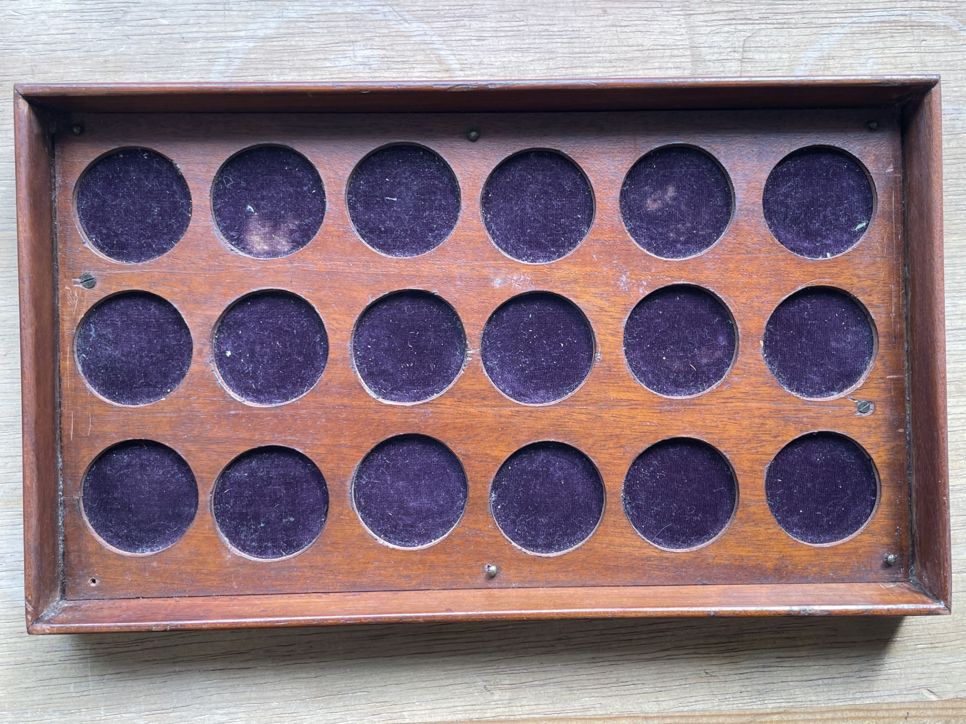 Victorian Brass Bound and Brass inlaid 3 tier wooden Coin Medallion Cabinet. An attractive cabinet - Image 6 of 22