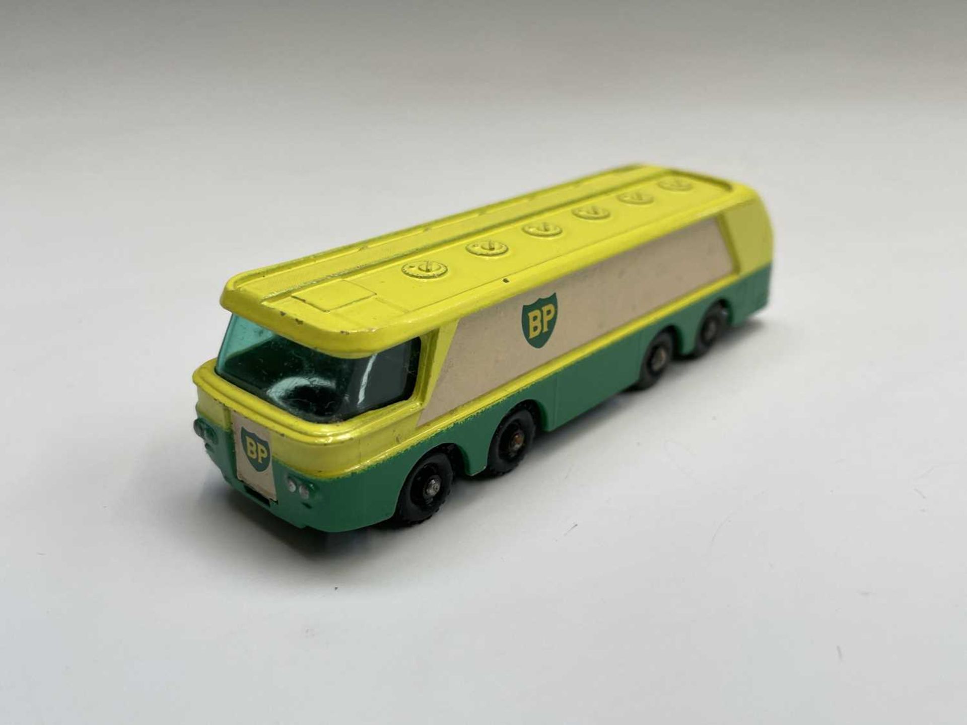 Lesney - Matchbox Toys G9 Gift Set, toys generally in good condition although an odd chip has been - Image 4 of 8