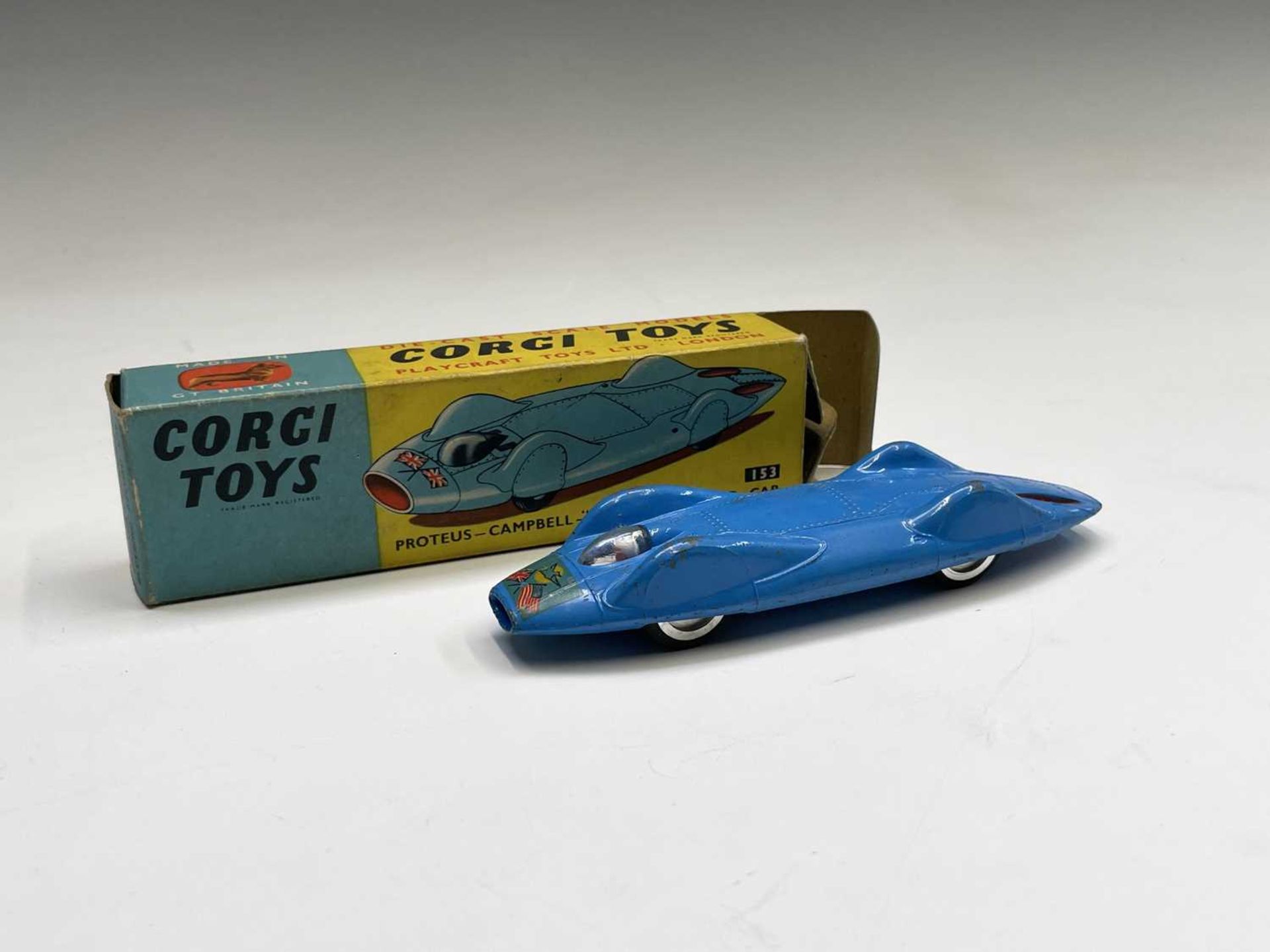 Corgi / Dinky / Matchbox Toys. Mixed lot comprising Corgi 1130 Chipperfields Horse Transporter in - Image 2 of 3