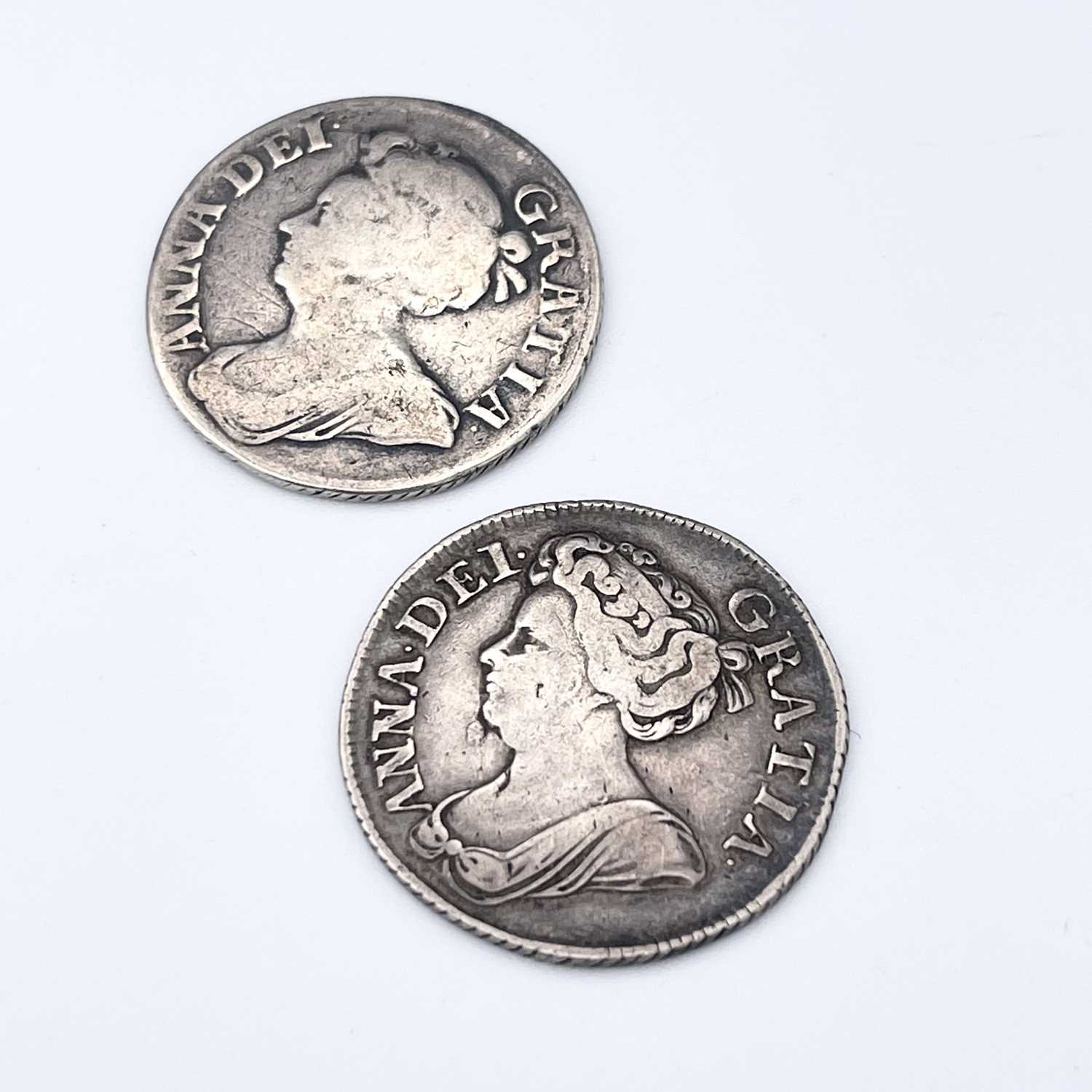 Queen Anne Shillings x 2. 1709 Plain F, 1713 Rose & Plumes F-VF. Condition: please request a - Image 4 of 4