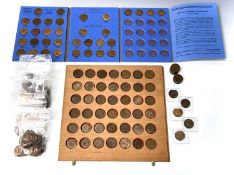 Great Britain 1911 to 1967 Half Pennies Select Examples. Lot comprises: 1) A selection of higher