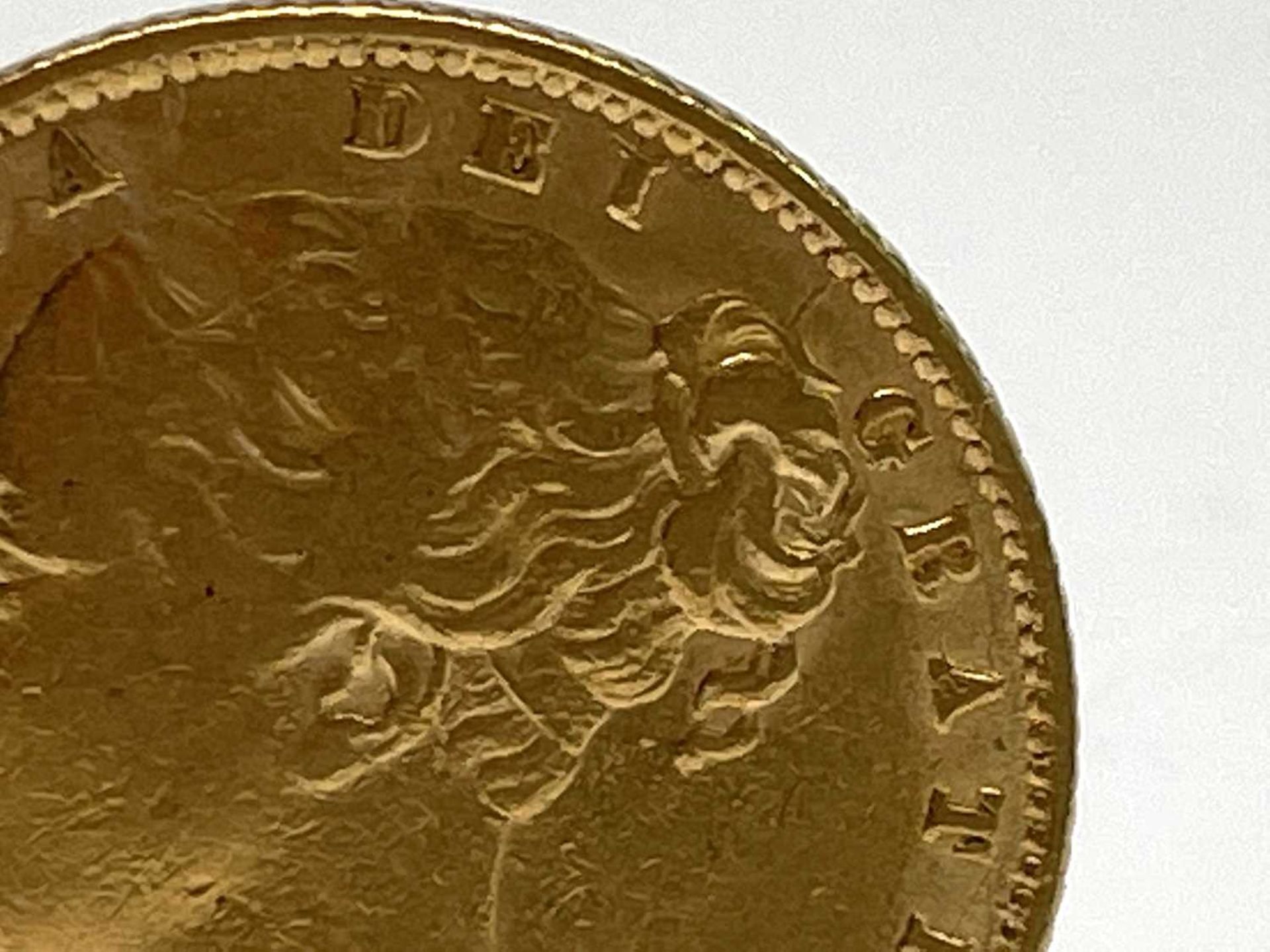 Great Britain Gold Sovereign 1861 Queen Victoria Shield Back Condition: please request a condition - Image 3 of 8