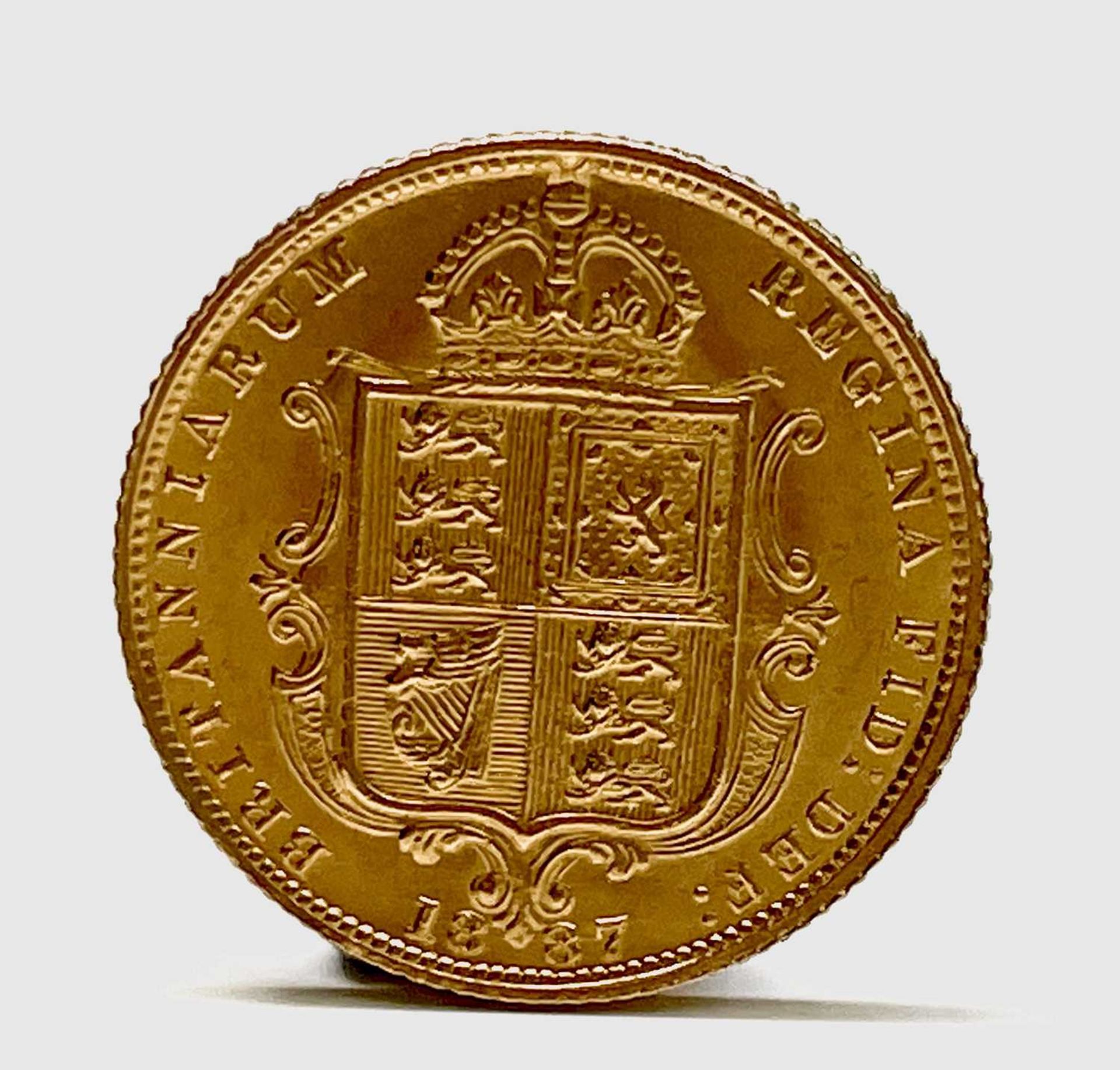 Great Britain Gold Half Sovereign 1887 Queen Victoria Shield Jubilee head UNC Condition: please
