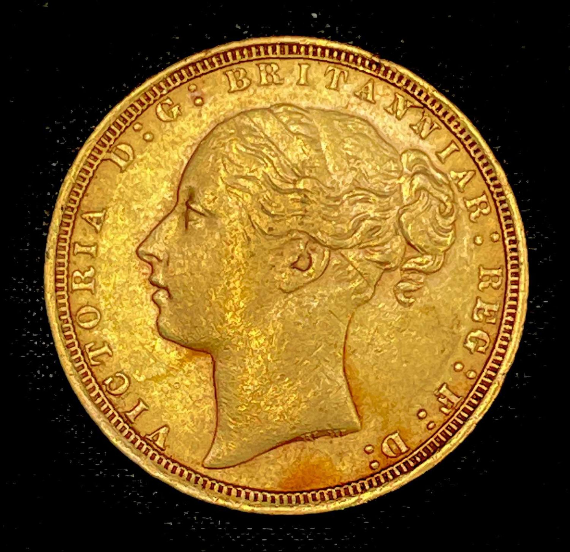 Great Britain Gold Sovereign 1872 George & Dragon Condition: please request a condition report if - Image 2 of 2