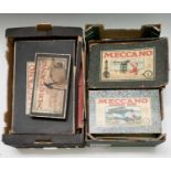 Meccano - A collection of Meccano items viz: A Meccano army set (incomplete) with contents;