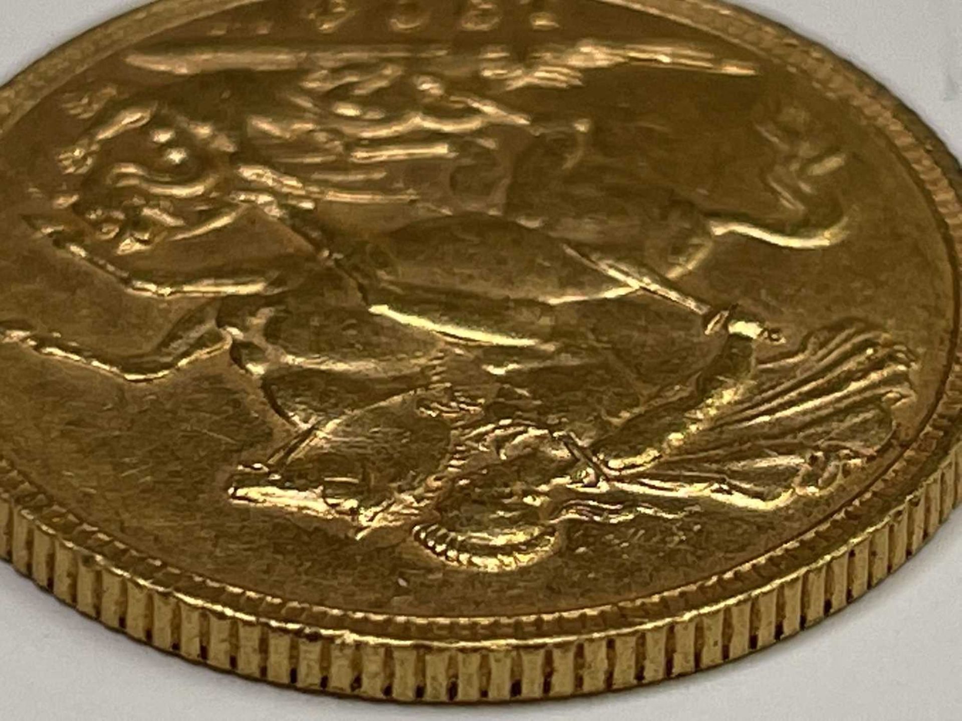 Great Britain Gold Sovereign 1904 Edward VII. Sydney Mint mark Condition: please request a condition - Image 3 of 4