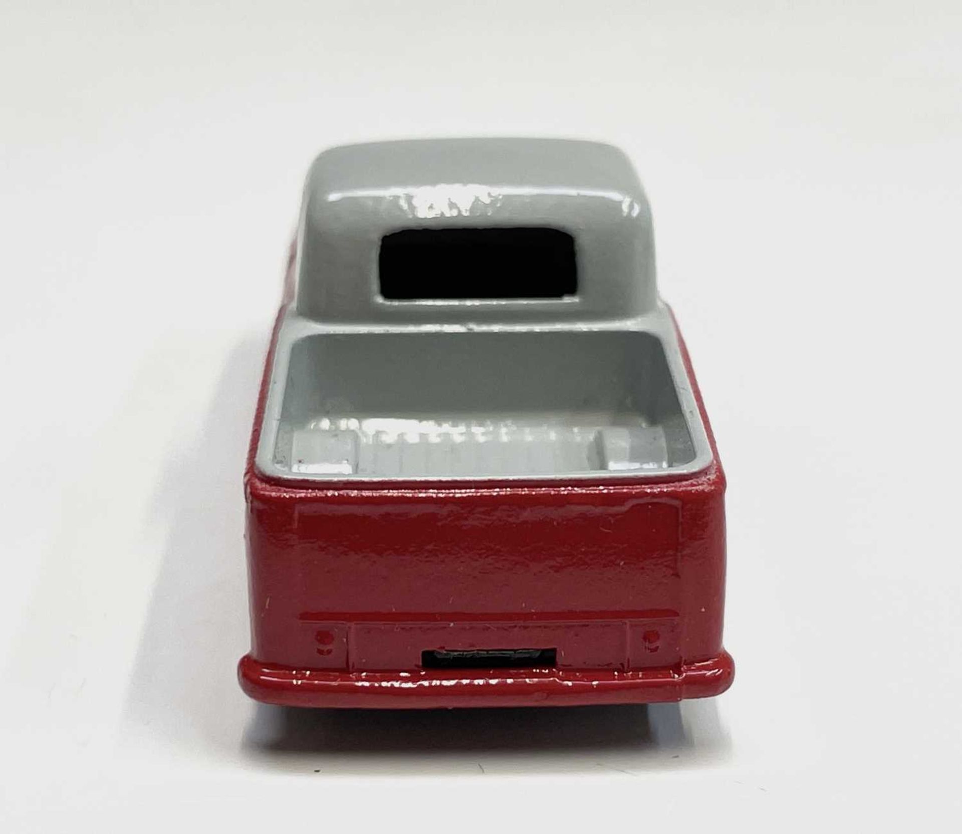 Lesney - Matchbox Toy no 50. Commer pick-up, red and grey body, B.P.W. mint boxed. Condition: please - Image 2 of 5