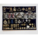 Royal Navy - 2 and Royal Navy Division. A display card containing cap badges, collar dogs, buttons