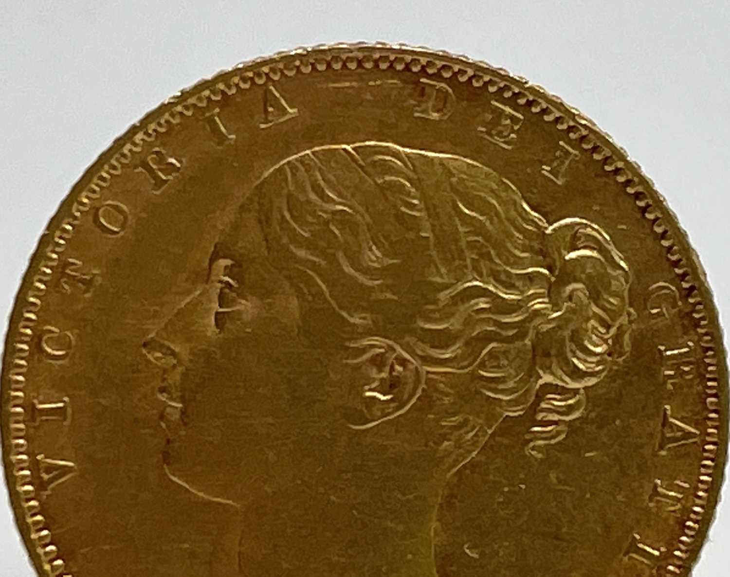 Great Britain Gold Sovereign 1847 Queen Victoria Shield Back Condition: please request a condition - Image 2 of 8