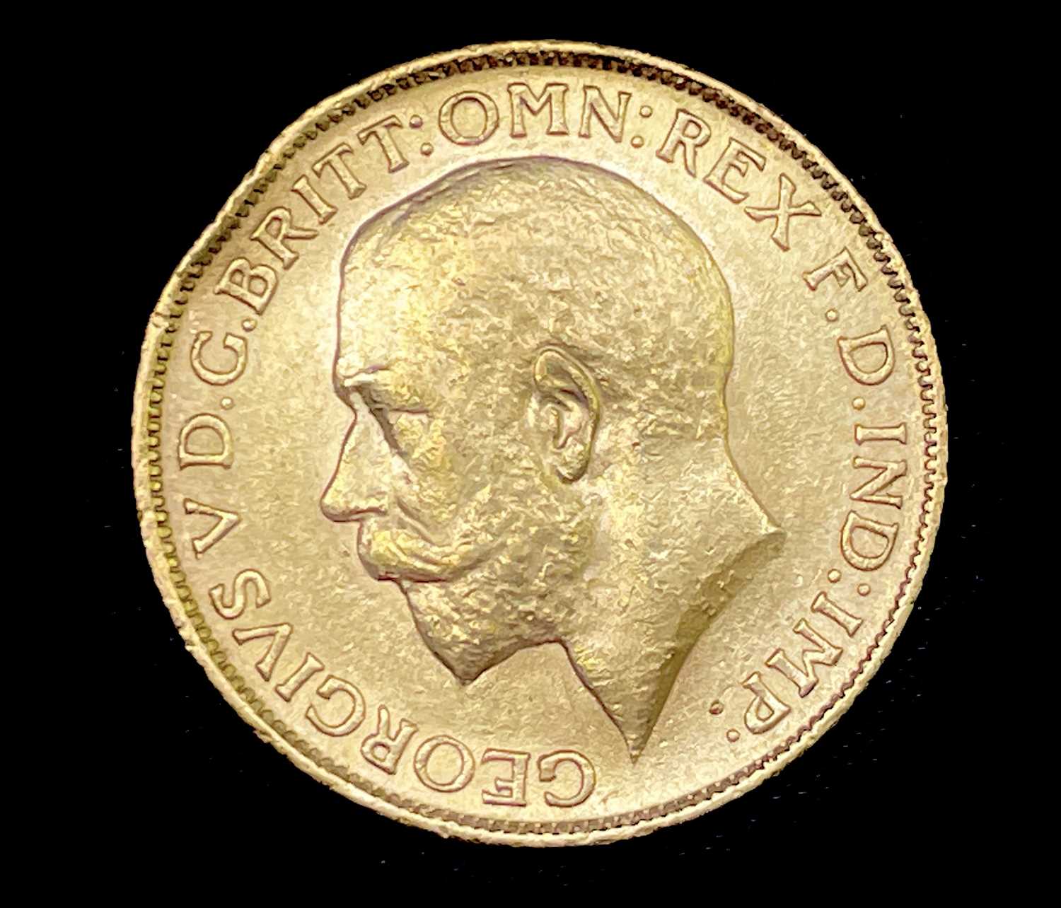 Great Britain Gold Sovereign 1912 slight EK George V Condition: please request a condition report if - Image 2 of 2
