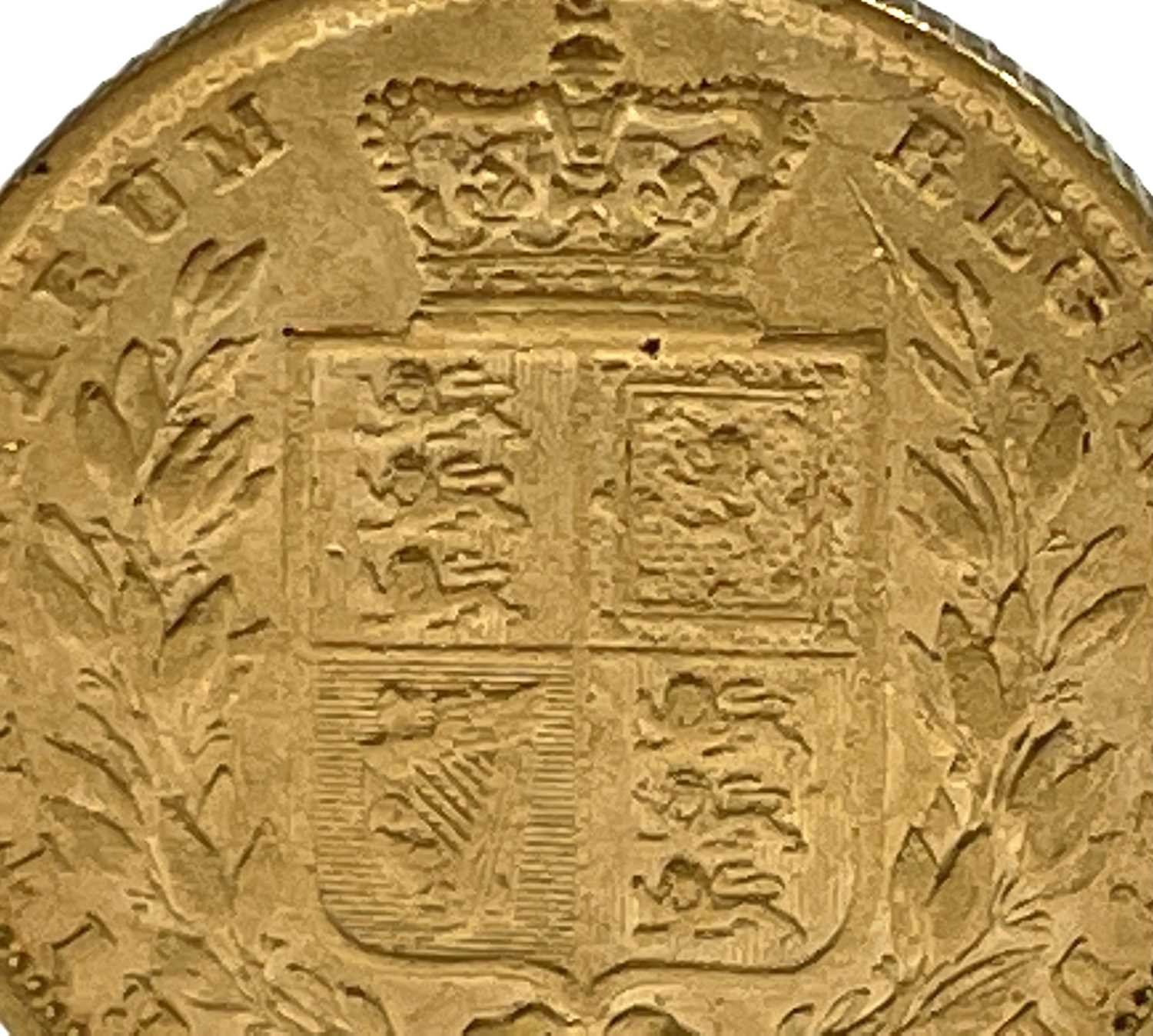 Great Britain Gold Sovereign 1849 Queen Victoria Shield Back low mintage Condition: please request a - Image 2 of 5