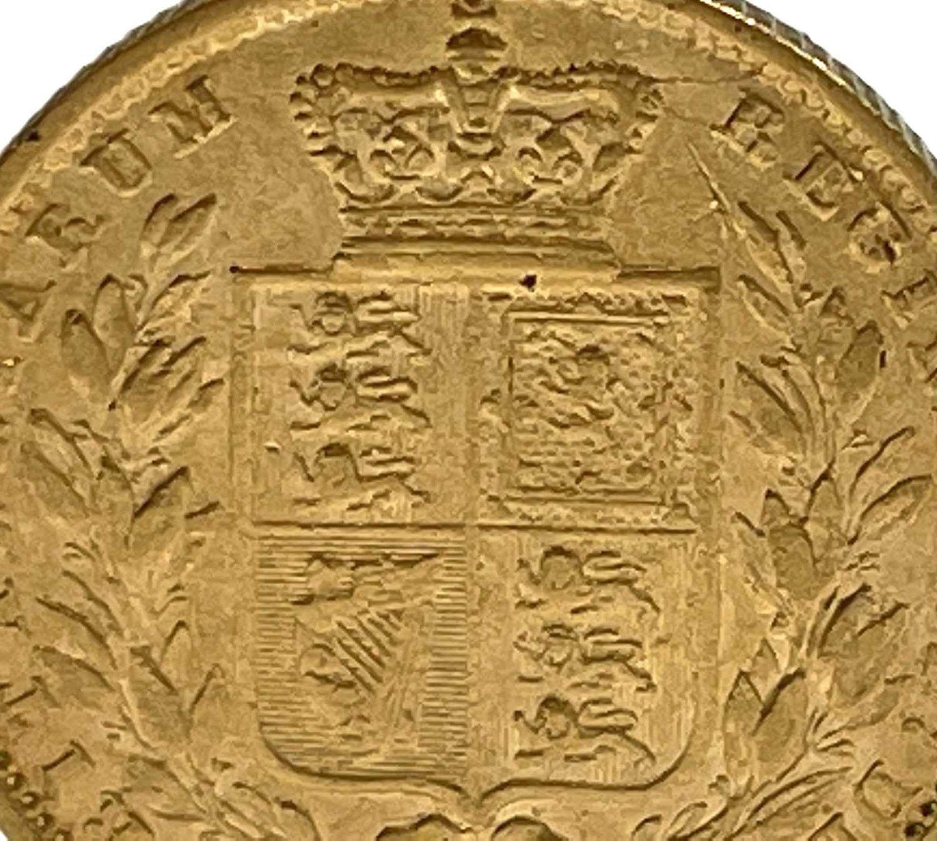 Great Britain Gold Sovereign 1849 Queen Victoria Shield Back low mintage Condition: please request a - Image 2 of 5