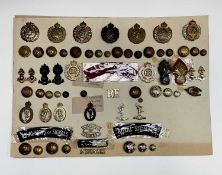 Royal Engineers / Royal Signals. A display card containing cap badges, collar dogs, shoulder