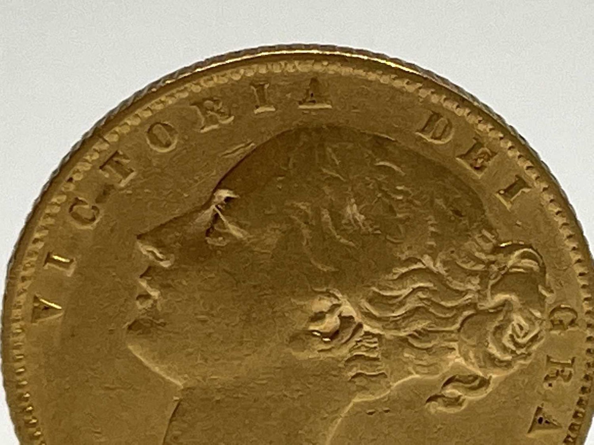 Great Britain Gold Sovereign 1864 Die no.81 Shield Back Condition: please request a condition report - Image 3 of 6