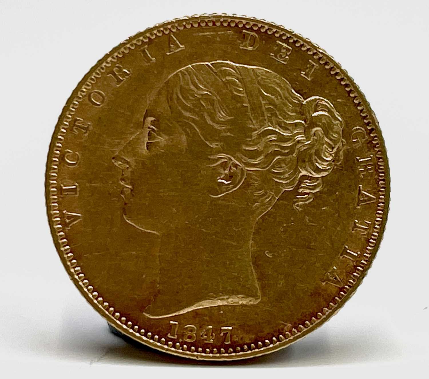 Great Britain Gold Sovereign 1847 Queen Victoria Shield Back Condition: please request a condition - Image 7 of 8