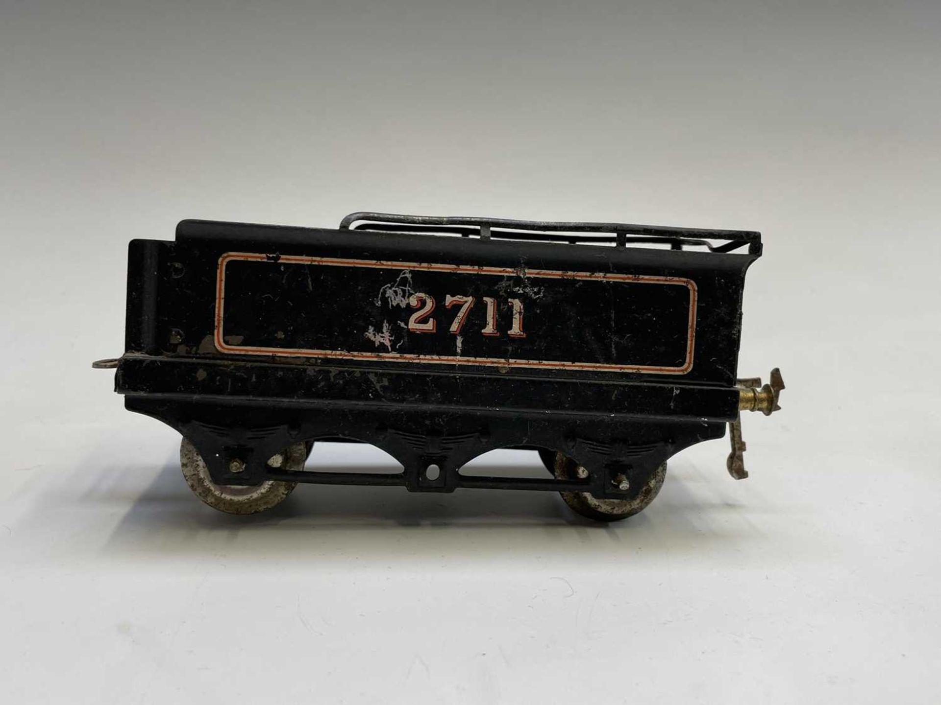 Transport - Model Railways - 'O' Gauge. Lot comprises Meccano clockwork. LNER Tender Engine 4-4-0 - Image 7 of 10