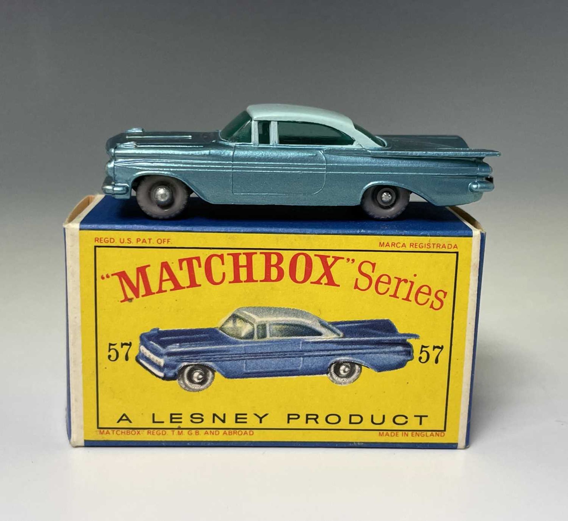 Lesney - Matchbox Toys nos 39 and 57. Pontiac Convertible, lemon body, crimson base, cream - Image 6 of 6