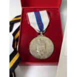 Cornwall Interest: 1977 Silver Jubilee Medal together with the Institute of Production Engineers