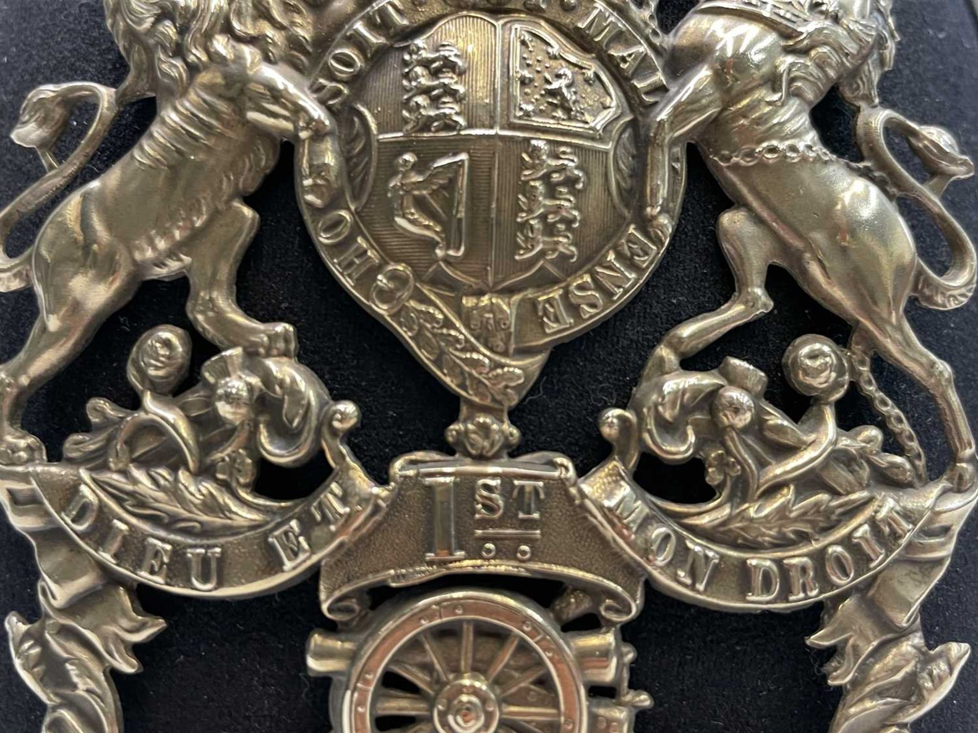 Cornwall Regiments: First Cornwall Artillery Volunteers. A helmet displaying the above badge with - Image 4 of 9