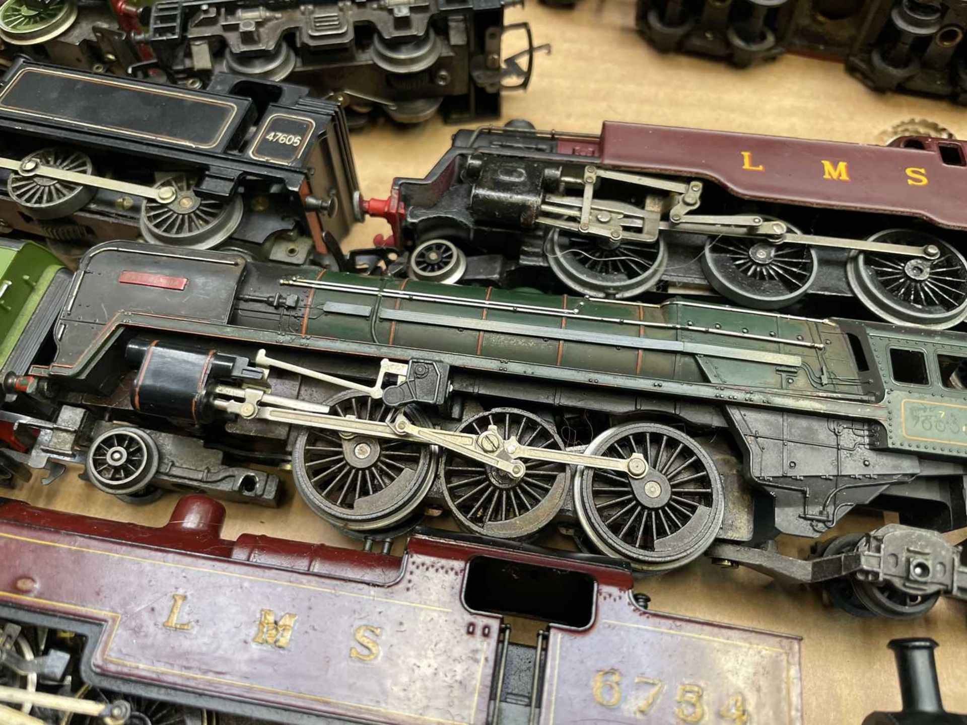 Triang / Hornby 00 Gauge Model Railways Locomotives. Comprising 13 locomotives: 11 Steam, 1 Diesel - Image 5 of 7